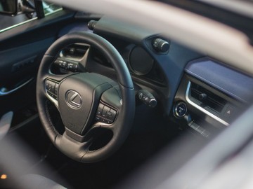 Lexus UX jest już w Polsce